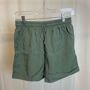 Universal Thread Target Shorts
